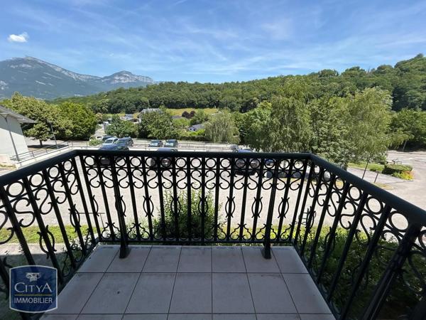 Appartement à louer 4 pièces 89.77m² Jacob-Bellecombette (73000)
