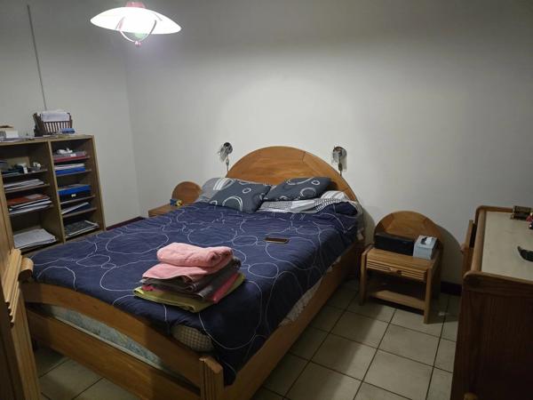 Vente                                                      Maison
                        
                     6 pièces                      183 m2                     à Vergongheon