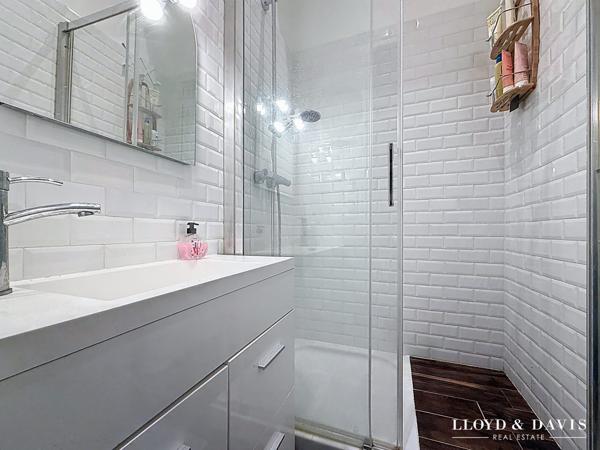 Maison de ville 185 m² + sous-sol au coeur de Royan