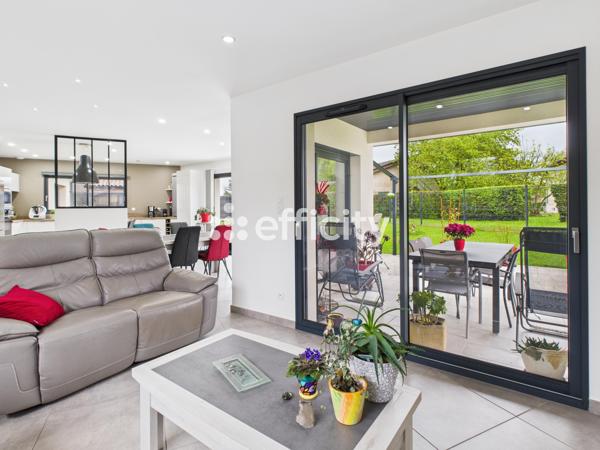 Maison 5 pièces - 142 m² Exclusivité efficity
