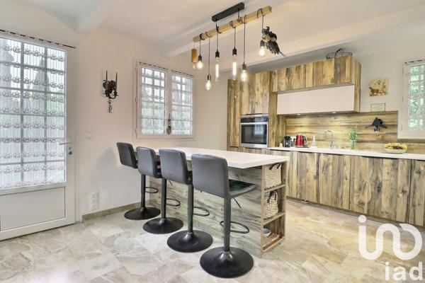 Maison à vendre 5 pièces 198 m² La Ciotat