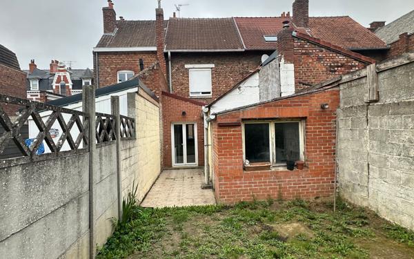 Maison à vendre    3 pièces •  Estaires