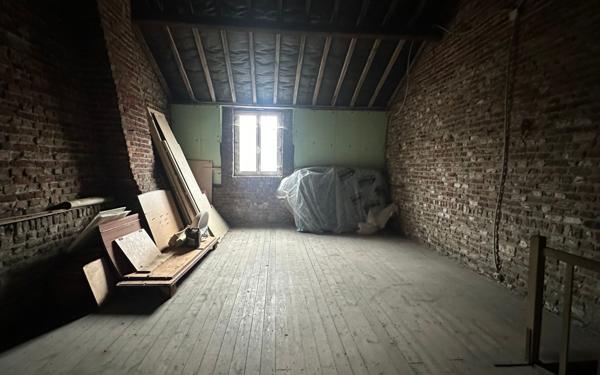 Maison à vendre    3 pièces •  Estaires