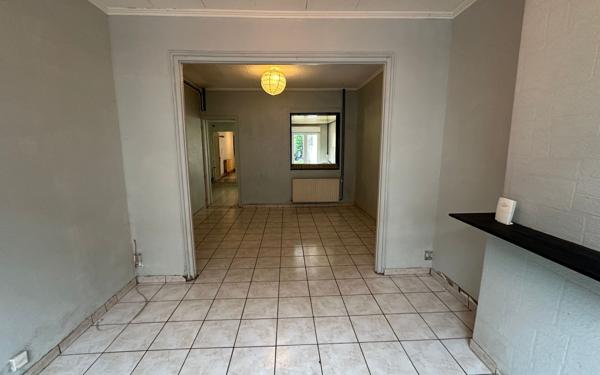 Maison à vendre    3 pièces •  Estaires