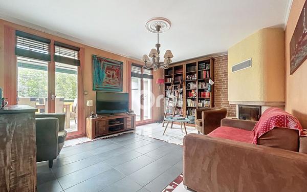 Maison à vendre    6 pièces •  Isle