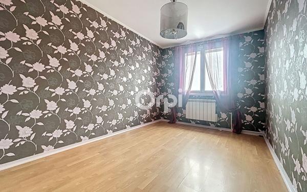 Maison à vendre    6 pièces •  Isle