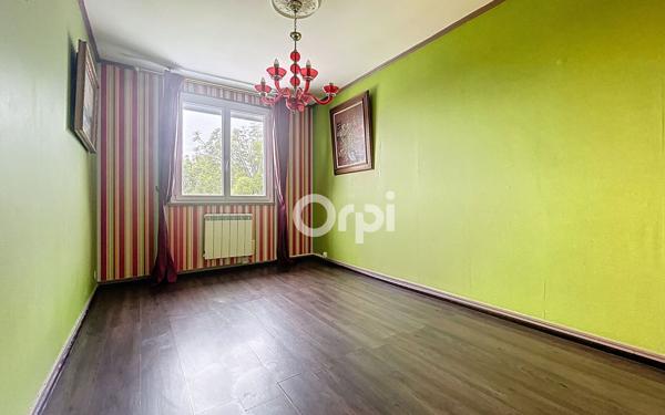 Maison à vendre    6 pièces •  Isle