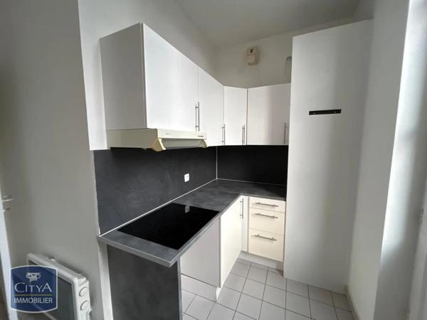 Appartement à louer 2 pièces 64.77m² Bordeaux (33000)