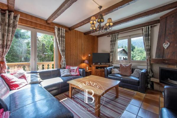 Essert-Romand, Immeuble 14 Chambres -  548 m² à vendre