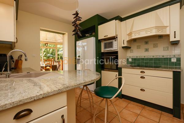Vente
                Maison162 m² - 8 Pièces -
                    JOUE LES TOURS (37300)