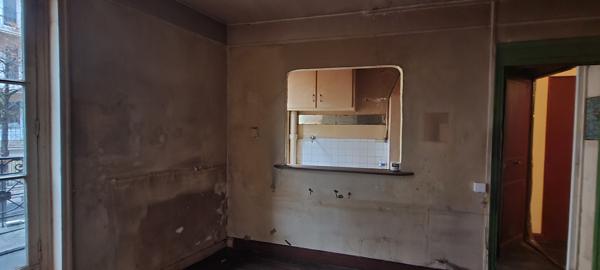 Paris (75011) BEAU STUDIO PARIS 11EME