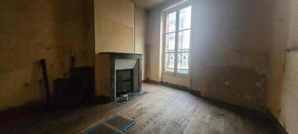 Paris (75011) BEAU STUDIO PARIS 11EME