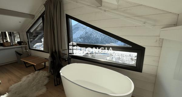 À vendre Maison 6 pièces 140 m² - Allos 04260