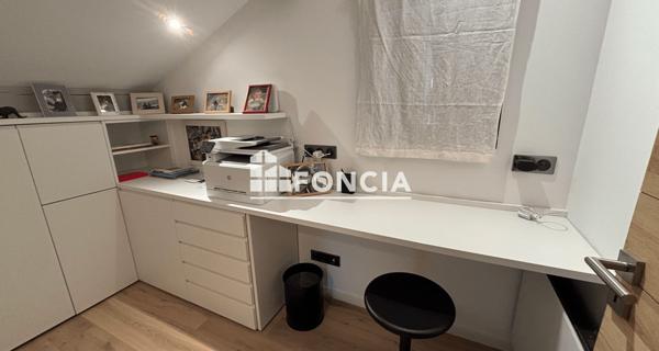 À vendre Maison 6 pièces 140 m² - Allos 04260