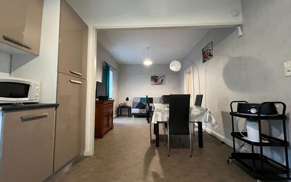 Immeuble à vendre    15 pièces •  Cransac