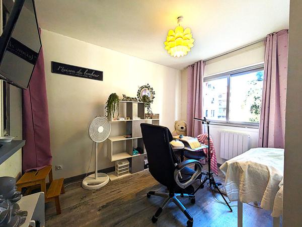 Appartement 5 pièces en duplex de 97 m² avec terrasse