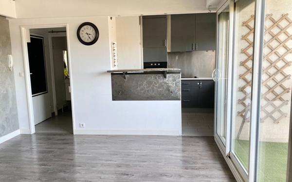 Appartement à vendre    2 pièces • 40,68 m2 Boussy-Saint-Antoine