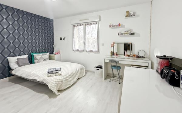 Maison à vendre    4 pièces • 110,75 m2 Ingré