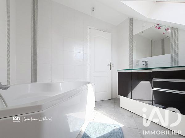 Maison à vendre 6 pièces 118 m² Garnay