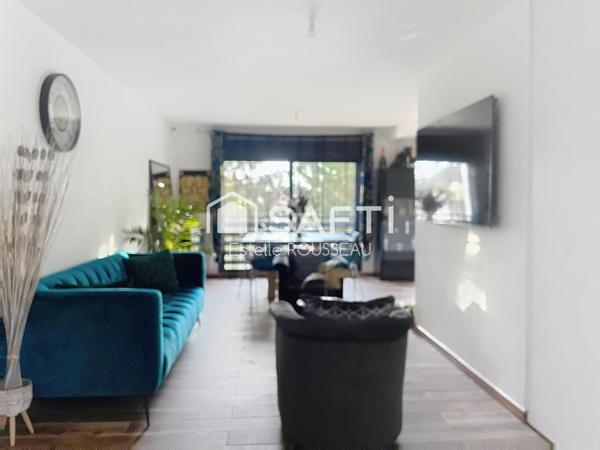 Appartement 106m²,Terrasse vue dégagée, métro 11