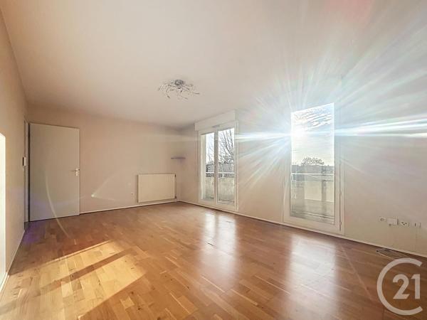 Appartement F4 à vendre  4 pièces - 83,85 m2 MELUN - 77