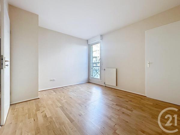 Appartement F4 à vendre  4 pièces - 83,85 m2 MELUN - 77