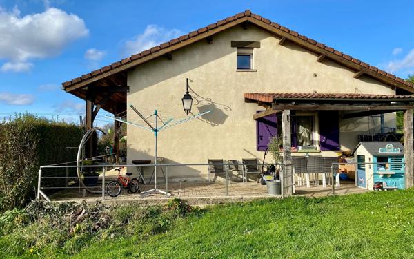 Maison à vendre    5 pièces •  Ville-sur-Saulx