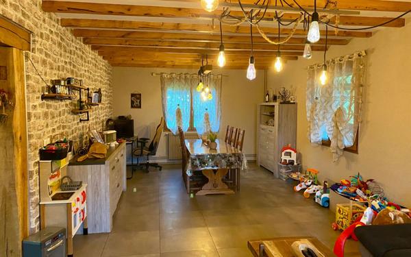 Maison à vendre    5 pièces •  Ville-sur-Saulx