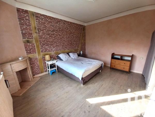 Maison à vendre 8 pièces 161 m² Colayrac-Saint-Cirq