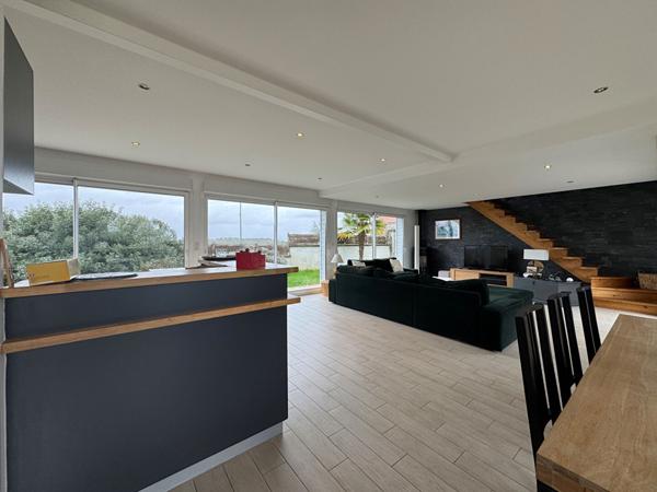 A vendre superbe Maison contemporaine sur la commune de Boulazac Isle Manoire