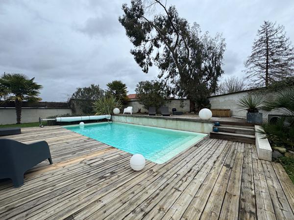 A vendre superbe Maison contemporaine sur la commune de Boulazac Isle Manoire