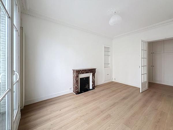 Appartement Suresnes 3 pièce(s) 64 m2