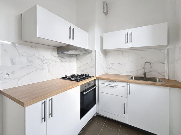 Appartement Suresnes 3 pièce(s) 64 m2