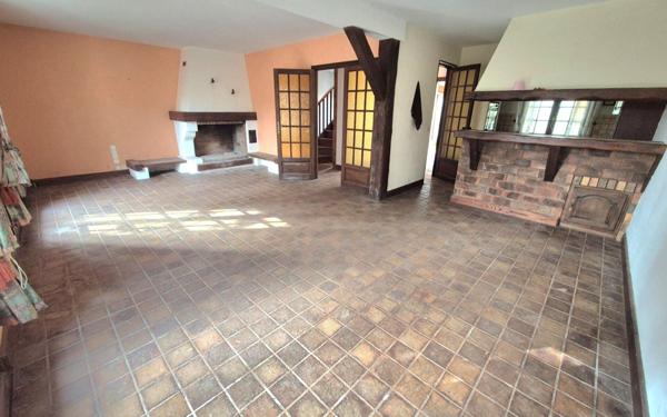 Maison à vendre    3 pièces •  Jouy-le-Châtel