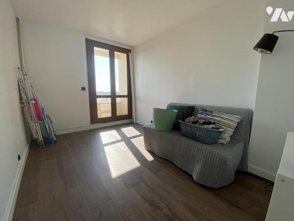 TINQUEUX - Appartement T5 avec extérieurs