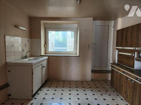 À vendre à Bligny, à seulement 15 minutes de Bar-sur-Aube, 25 minutes des lacs de la Forêt d'Or...