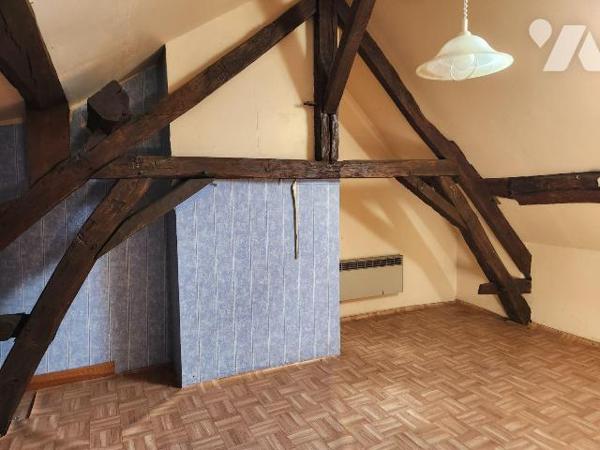 À vendre à Bligny, à seulement 15 minutes de Bar-sur-Aube, 25 minutes des lacs de la Forêt d'Or...