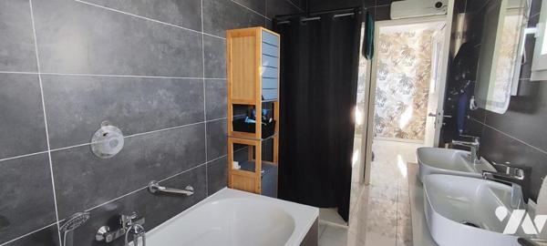 Maison à MONTREUIL-JUIGNE