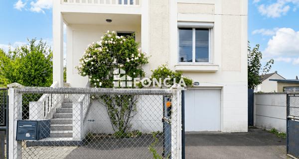 À vendre Maison 5 pièces 99 m² - Lisieux 14100