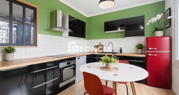 À vendre Maison 5 pièces 99 m² - Lisieux 14100