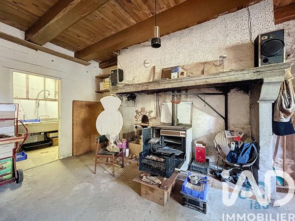 Immeuble à vendre 208 m² Fix-Saint-Geneys