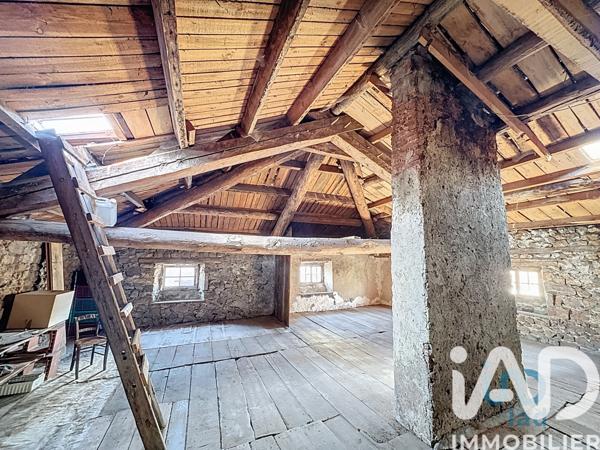 Immeuble à vendre 208 m² Fix-Saint-Geneys