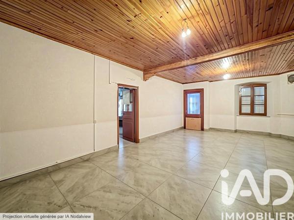 Immeuble à vendre 208 m² Fix-Saint-Geneys