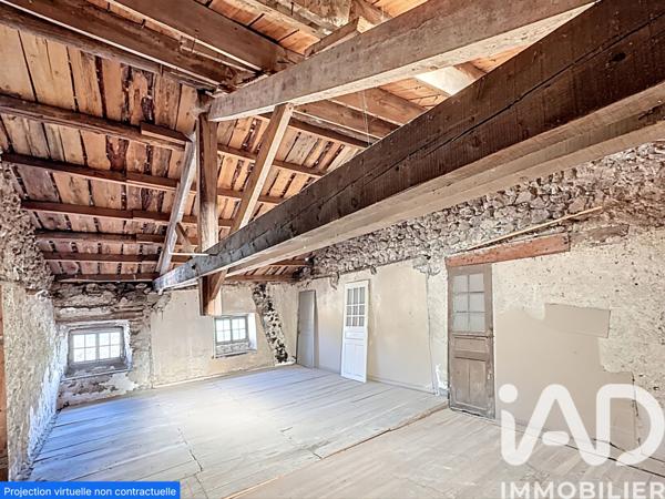 Immeuble à vendre 208 m² Fix-Saint-Geneys