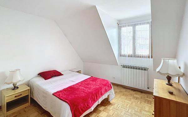 Maison à vendre    5 pièces • 120 m2 Roissy-en-Brie