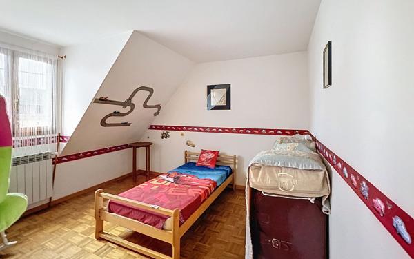 Maison à vendre    5 pièces • 120 m2 Roissy-en-Brie