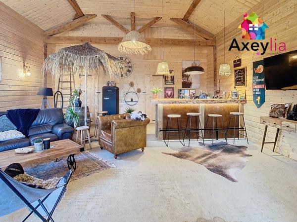 Perreux (42120) A VENDRE - PERREUX - PROPRIÉTÉ DE 3,3ha AVEC ANCIEN CUVAGE RÉNOVÉ, DÉPENDANCES, GRANGE AMÉNAGÉE ET PISCINE