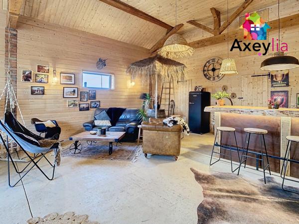 Perreux (42120) A VENDRE - PERREUX - PROPRIÉTÉ DE 3,3ha AVEC ANCIEN CUVAGE RÉNOVÉ, DÉPENDANCES, GRANGE AMÉNAGÉE ET PISCINE