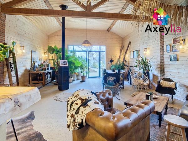 Perreux (42120) A VENDRE - PERREUX - PROPRIÉTÉ DE 3,3ha AVEC ANCIEN CUVAGE RÉNOVÉ, DÉPENDANCES, GRANGE AMÉNAGÉE ET PISCINE