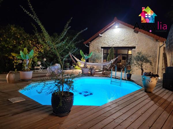 Perreux (42120) A VENDRE - PERREUX - PROPRIÉTÉ DE 3,3ha AVEC ANCIEN CUVAGE RÉNOVÉ, DÉPENDANCES, GRANGE AMÉNAGÉE ET PISCINE